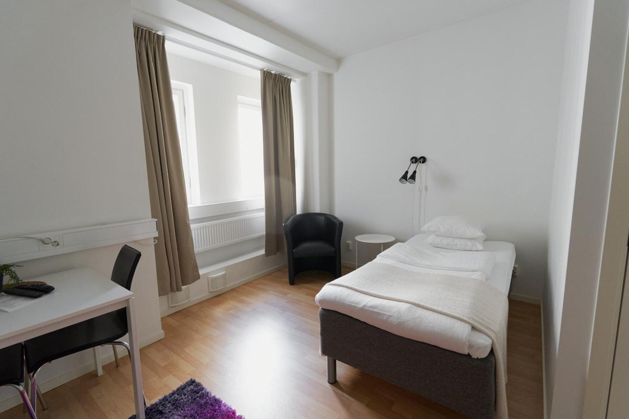Slagsta Gate Hotell Fittja Exterior photo